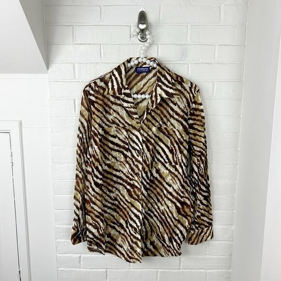 Vintage Liz Claiborne Liz Sport Animal Print Button Down Shirt Size S - Picture 1 of 6